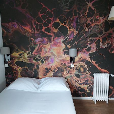 Le Royalty Hotel Angers Buitenkant foto