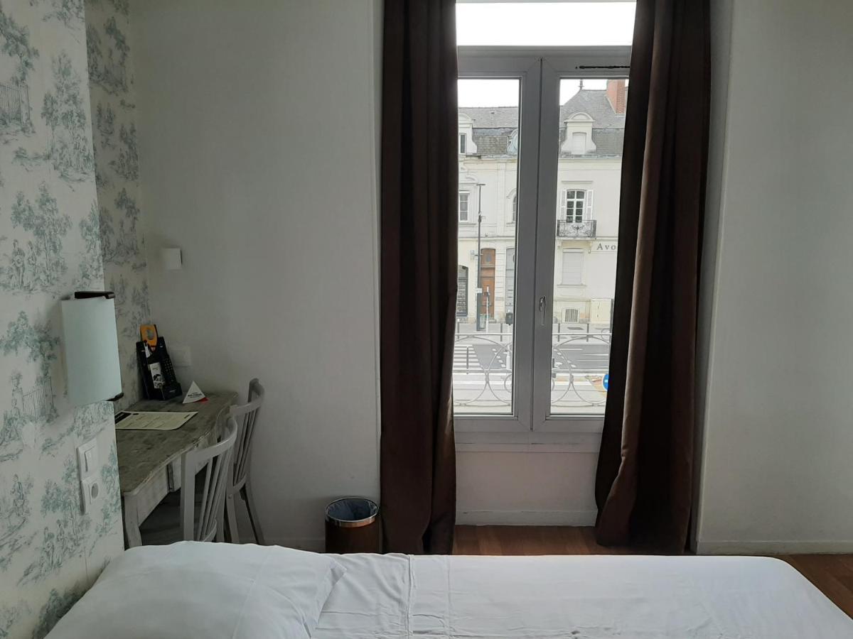 Le Royalty Hotel Angers Buitenkant foto